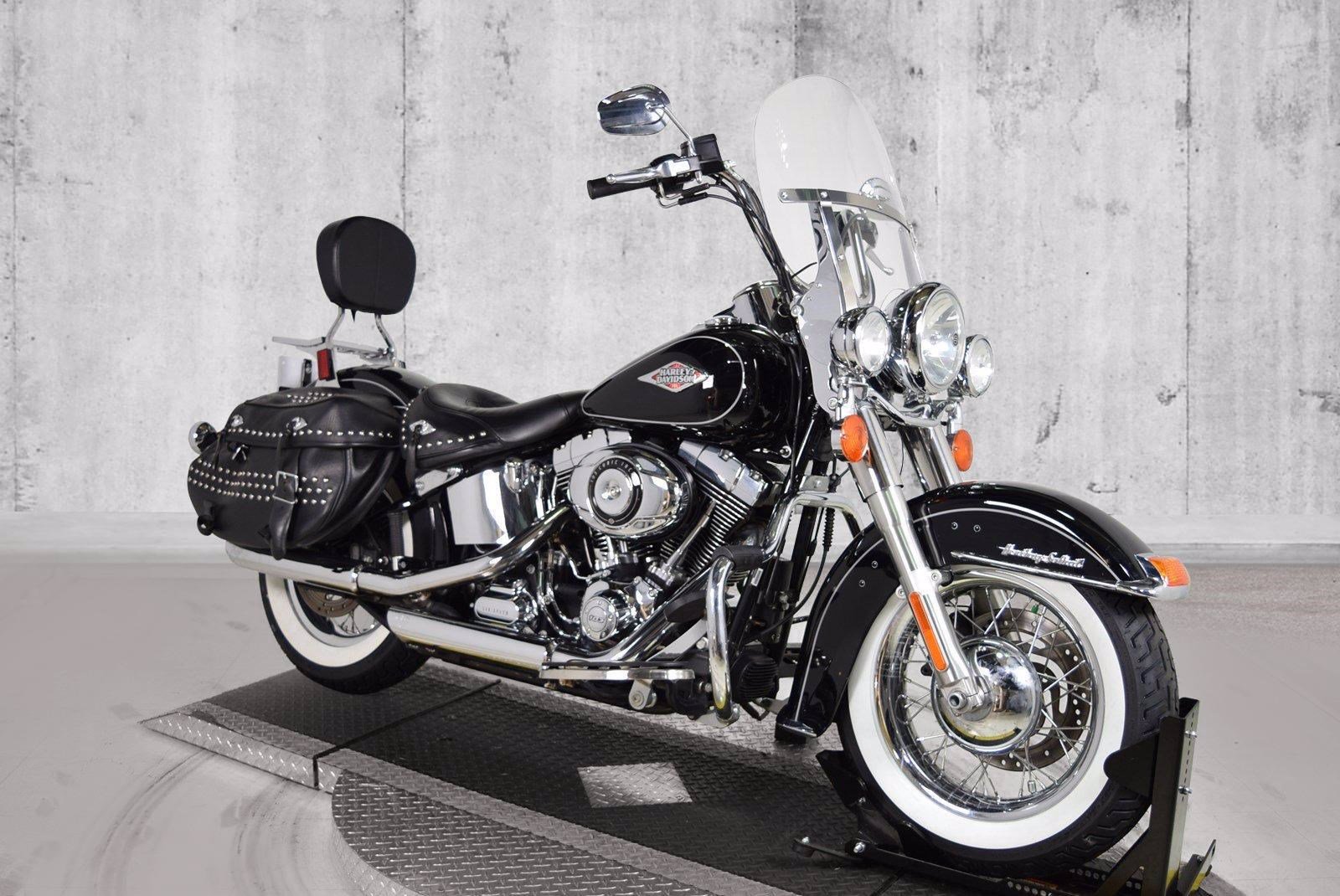 Pre-Owned 2014 Harley-Davidson Softail Heritage Classic FLSTC Softail ...