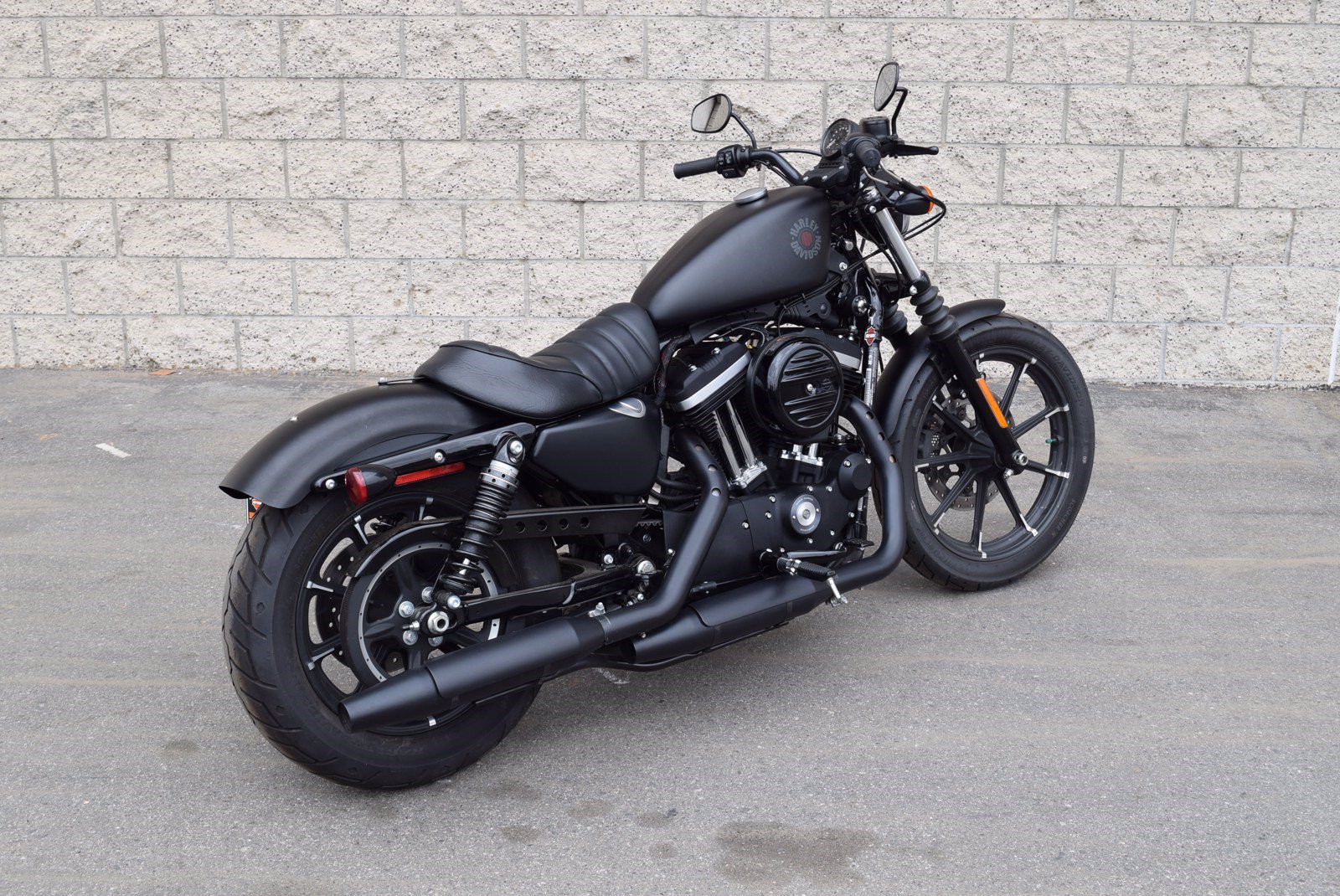 Pre-Owned 2020 Harley-Davidson Sportster Iron 883 XL883N Sportster in