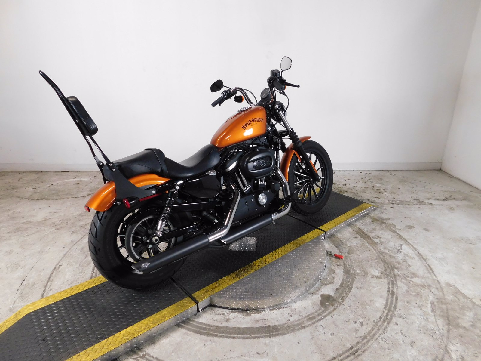 Pre-Owned 2014 Harley-Davidson Sportster Iron 883 XL883N ...